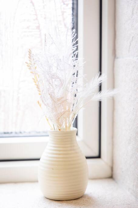 Windsor House 3 Bedrooms Sleeps 8 Manchester Bagian luar foto